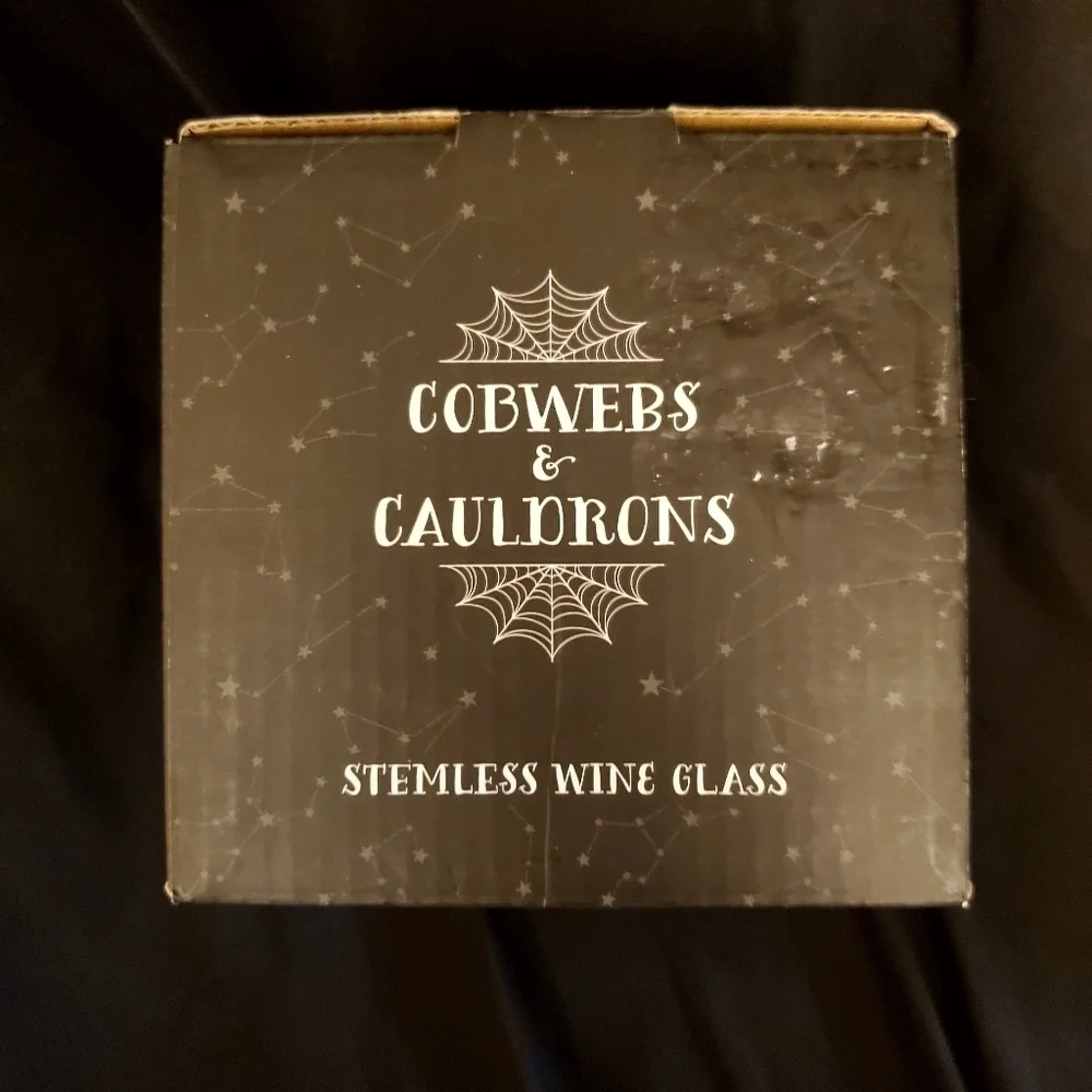 Cobwebs and Cauldron Stemless Wine Glass Tarrot Hand